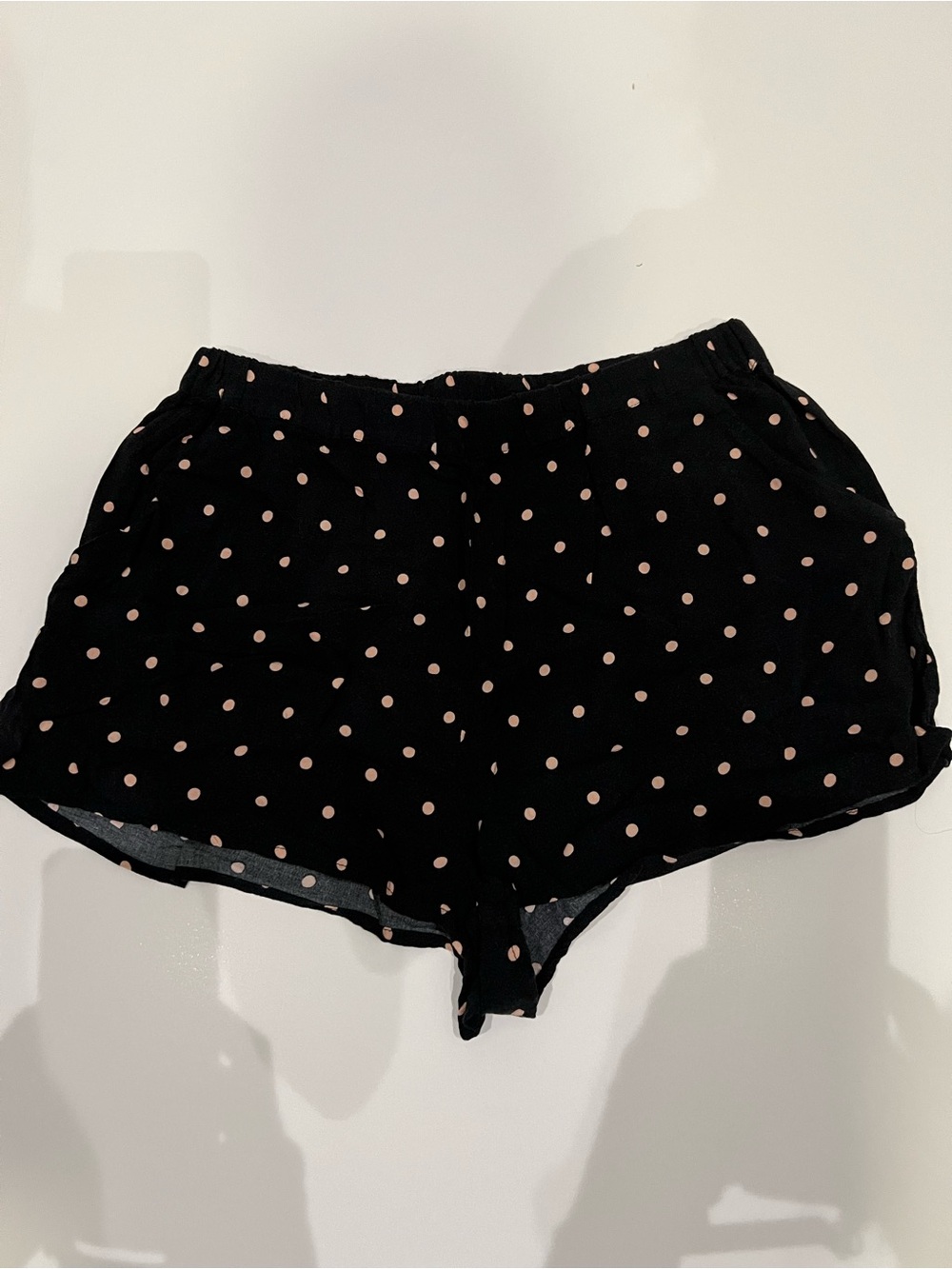 H&M Black Polka Dot Lounge Shorts - Pink Dots